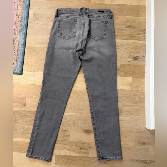 Kut from Kloth Gray Women's Skinny Jeans - Picture 4 of 7